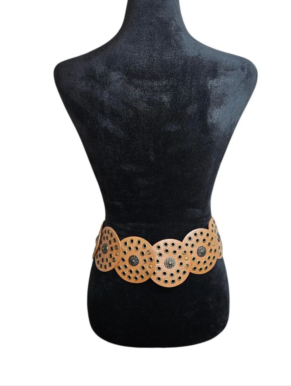 Women's Y2K Round Western Brown Faux Leather Circle Concho Waist Belt One Size